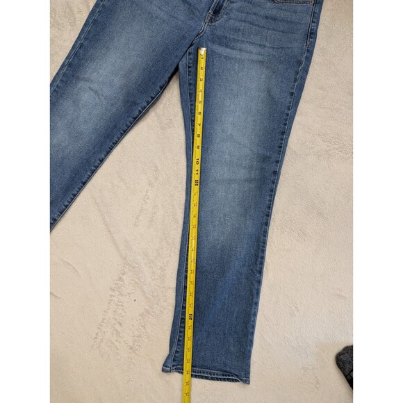 Lucky Brand Womens Sweet Mid Rise Straight Jeans Size 14 / 32 Blue Stretch - Picture 3 of 10